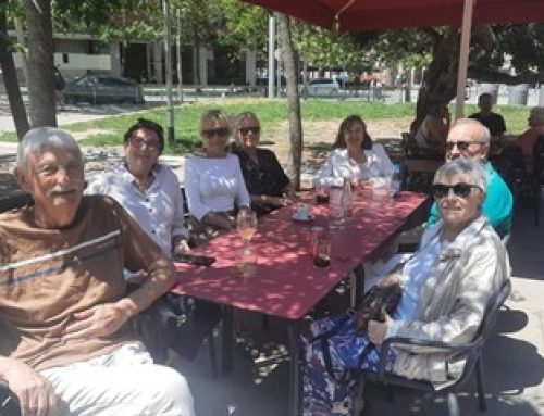 “Envejecer acompañada y acompañado da sentido a la vida” . Un grupo de apoyo mutuo para vivir juntos y juntas hasta el final.